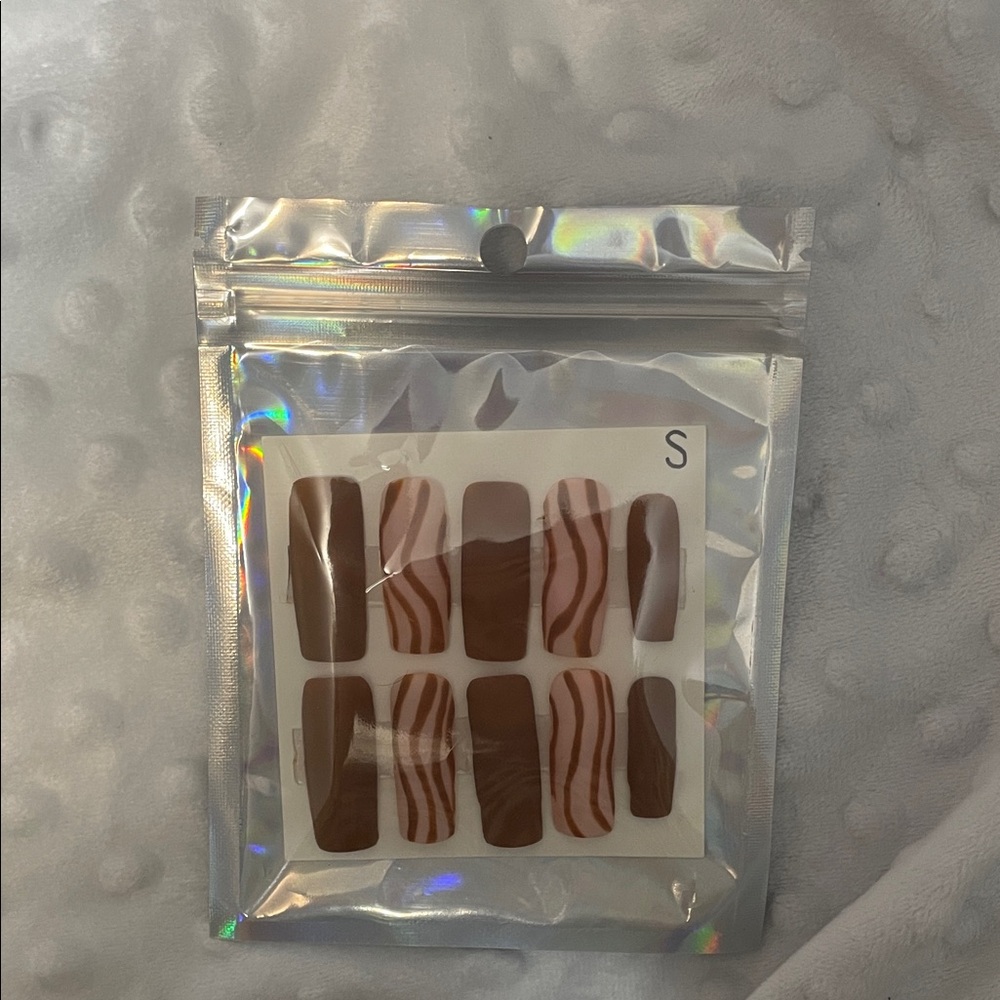 Brown and Tan Nails